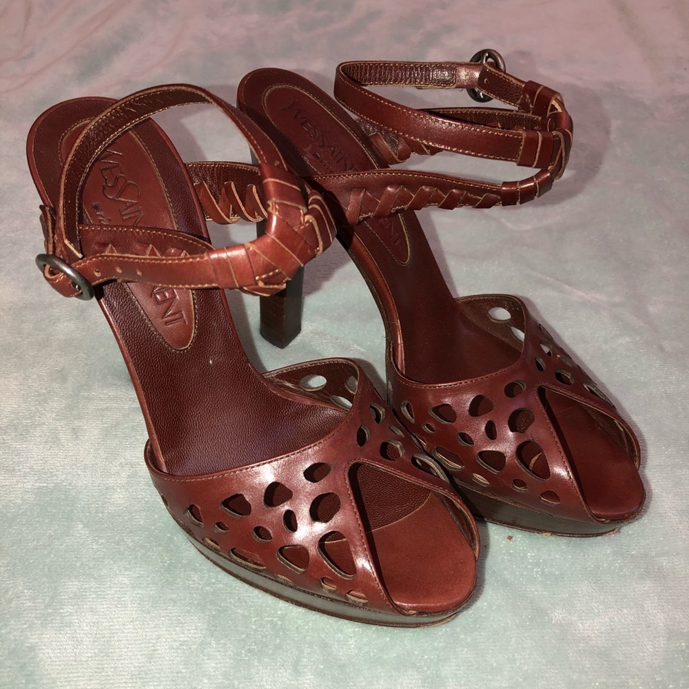 Yves Saint Laurent platform heels 36